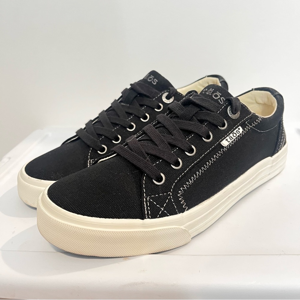 Taos Black Women’s Canvas Sneakers